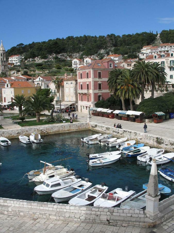 Hvar Attic Modern Design - Town Center With A Great View Đảo Hvar Ngoại thất bức ảnh