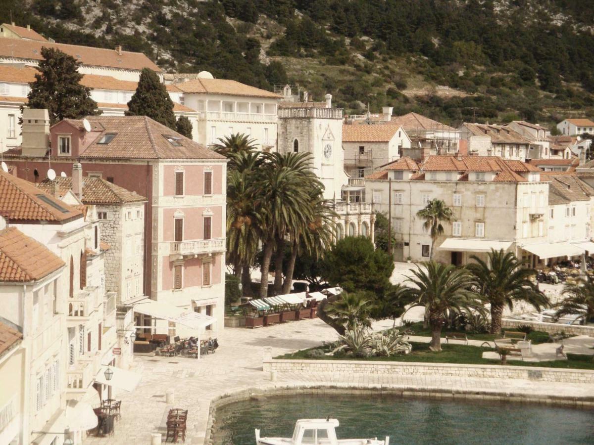 Hvar Attic Modern Design - Town Center With A Great View Đảo Hvar Ngoại thất bức ảnh